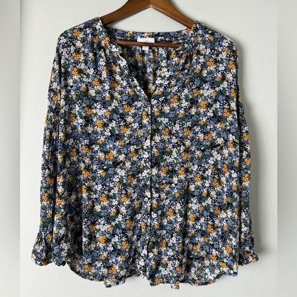 J. Jill Smocked Relaxed Rayon Blouse In Navy Blue Wildflowers Print Size 2X - Picture 2 of 14
